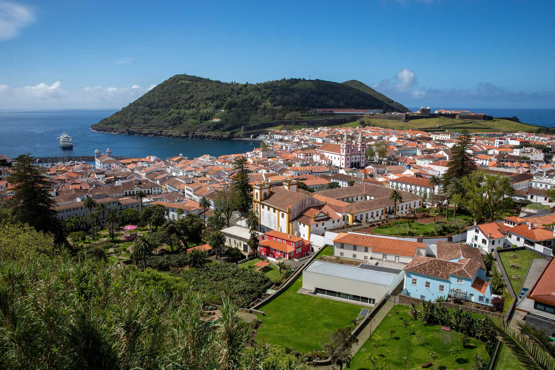 Azores2024_LEX_GeminaGarlandLewis-26.jpg